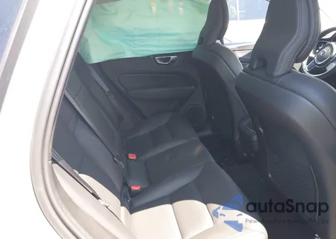 2021 Volvo Xc60 T5 Momentum из США, поврежденный, VIN YV4102RK7M1864450